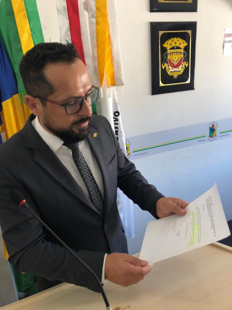 VEREADOR JOÃO QUER PERMANÊNCIA DOS LEITOS DE UTI NO HOSPITAL DE BIGUAÇU