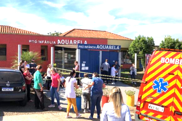 JOVEM INVADE ESCOLA EM SAUDADE E MATA 3 CRIANÇAS E DOIS PROFISSIONAIS DE EDUCAÇÃO