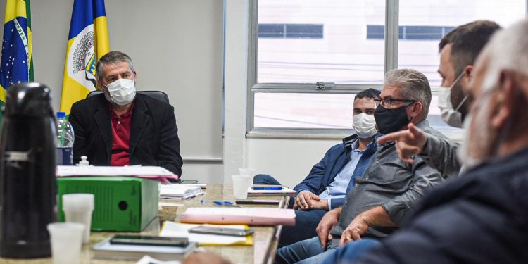 Biguaçu cria comitê para coibir construções irregulares