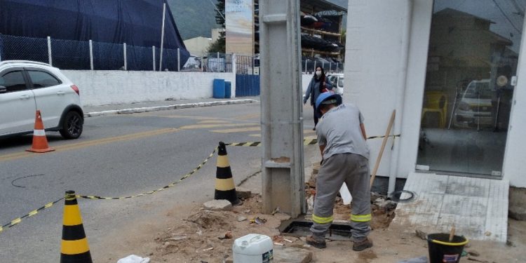 Prefeitura dá continuidade aos serviços de manutenção de Iluminação Pública 