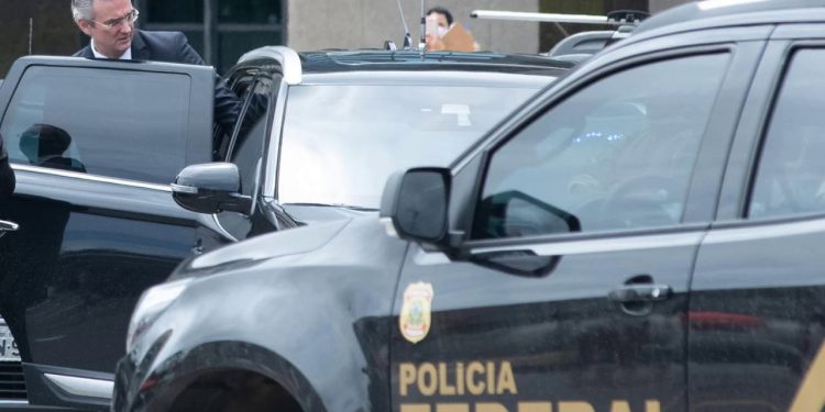 Novo escândalo no Governo que não existia corrupção: a venda de emendas do orçamento secreto