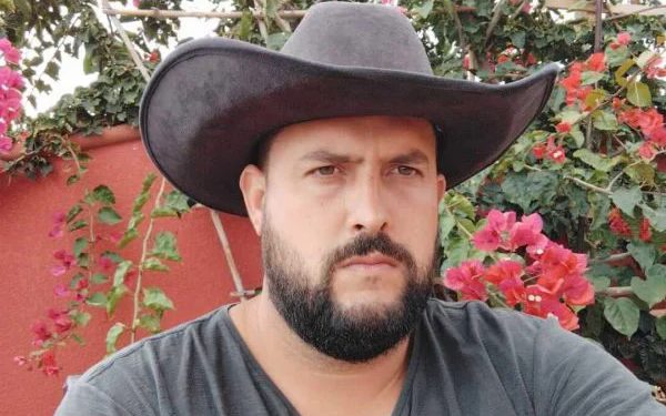 Cadê Zé Trovão? Foragido há um mês, mantém ataques: “Não retiro o que disse”