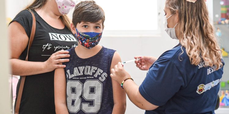 Biguaçu vacina crianças de 5 a 11 anos contra a Covid-19 e promove mutirão nesta quinta-feira