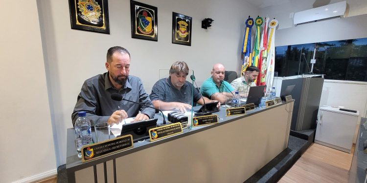 Resumo das sessões da semana – 17 e 18 de abril