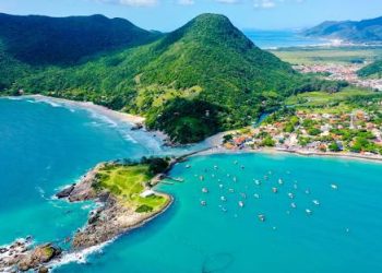 Os 10 destinos com o clima mais agradável do mundo para tirar férias; Florianópolis esta no top 10 no ranking