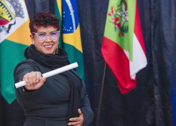 Centro de Ensino Profissionalizante de Biguaçu realiza formatura para 219 alunos