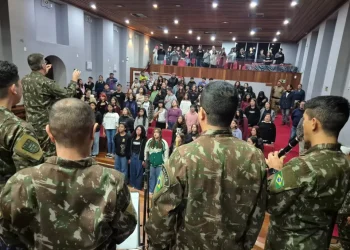 Manhã de emoção e alegria marca apresentação da Banda do Exército em São José