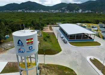 Seminário discute desafios e soluções para o saneamento básico na Grande Florianópolis