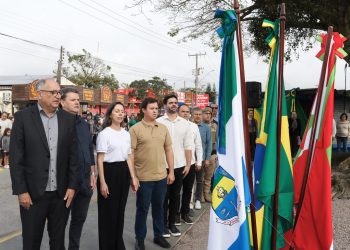 Bairro Areias de Baixo recebe solenidade da Semana Cívica de Governador Celso Ramos