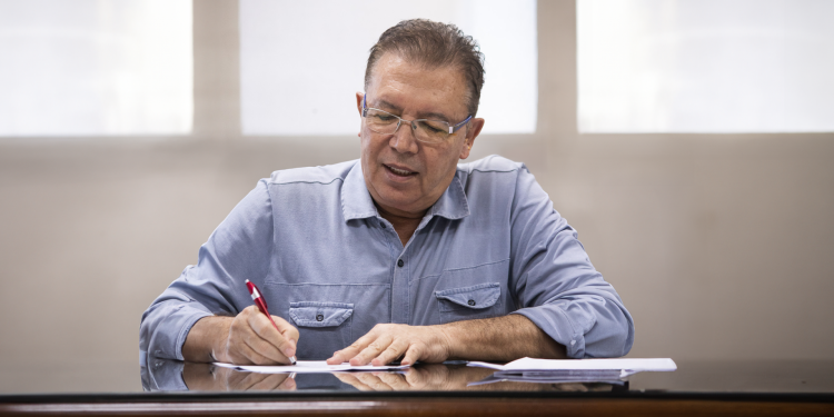 São José institui Serviço de Acolhimento em Família Acolhedora com sanção da lei municipal