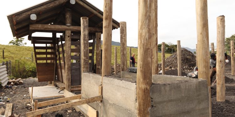 Secretaria de Agricultura e Pecuária constrói balança comunitária para facilitar pesagem de animais