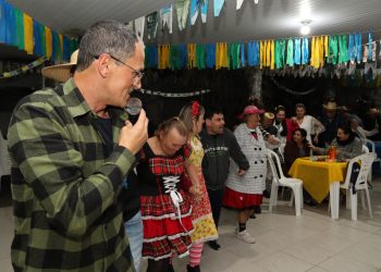 Escola Municipal de Educação Especial Maria Veríssimo da Silva celebra Festa Julina