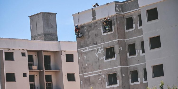 Biguaçu gera 583 novos empregos no 1º semestre liderado pela construção civil