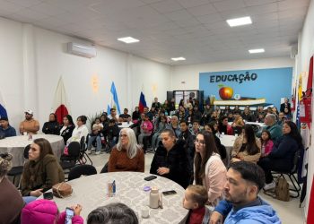Prefeitura de Governador Celso Ramos lança Programa de Nivelamento em Língua Portuguesa para estudantes e famílias estrangeiras