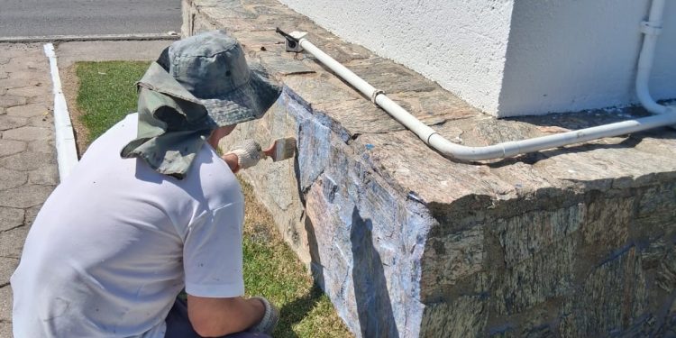 Prefeitura realiza ações de manutenção, revitalização e limpeza em diversos pontos do município