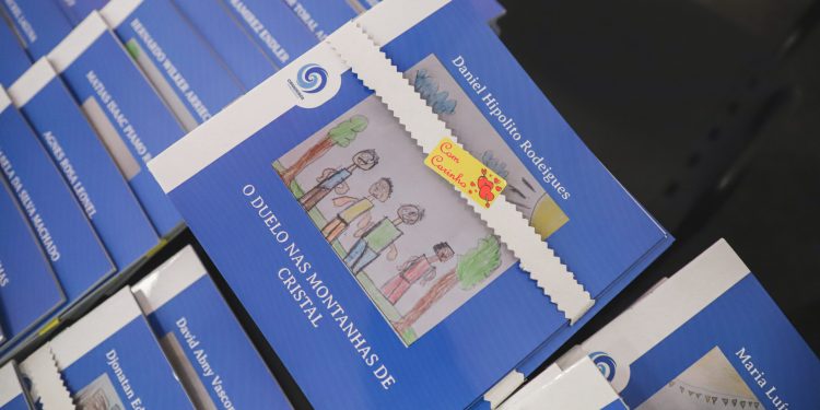 Ciranda de Livros: projeto transforma estudantes de Biguaçu em autores