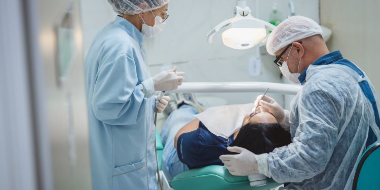 CEO de Biguaçu oferece nove modalidades de atendimento odontológico especializado
